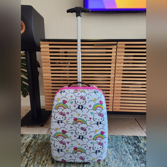 Hello Kitty Small Rolling Luggage Wheeled Roller Bag Personal Item NWT - Picture 4 of 7